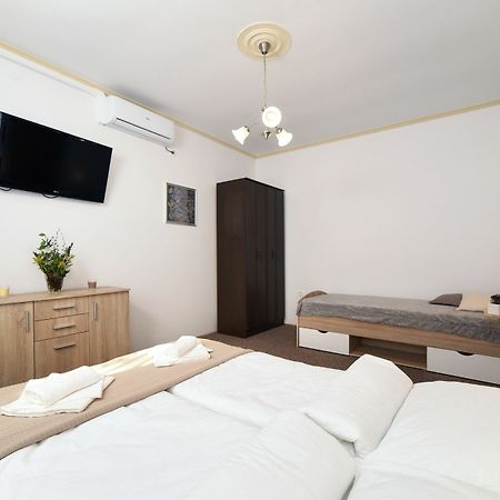 זאגרב Apartment Prilaz מראה חיצוני תמונה